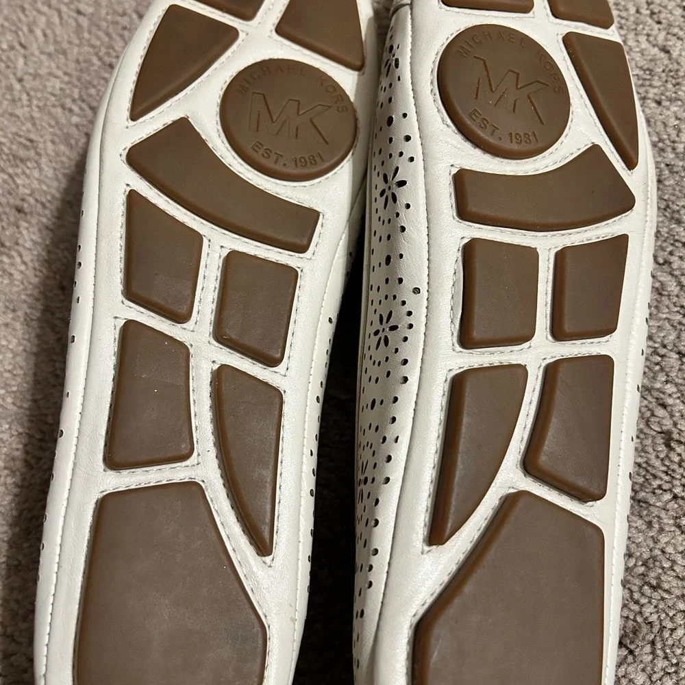 Michael Kors Cream Perforated Leather Logo Ballet Flats - Picture 7 of 8